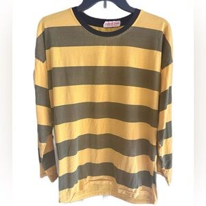 🔥90’s Grunge Black & Yellow Striped Long Sleeve T 🔥